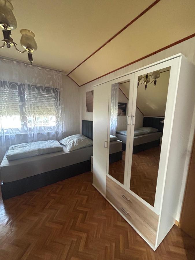 Erbach Ferienwohnung Erbach an der Danau Bagian luar foto